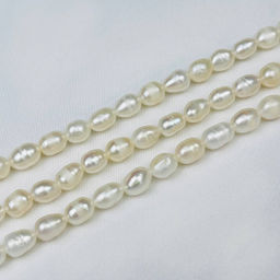 Бусины для рукоделия из белого Жемчуга 35 см