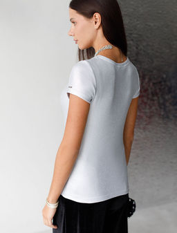 Футболка облегающая из хлопка в рубчик с V вырезом и матовым покрытием металлик - Vilatte фото 2