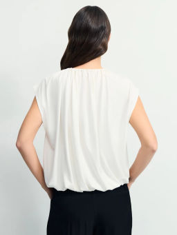 Футболка со сборкой с модалом в составе / Zarina  фото 5