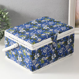 Шкатулка для рукоделия и шитья «Полевые цветы на синем», хранение ниток, иголок, мелочи, 19×26×14.5 см