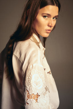 Camisa con bordado ingl?s - H&m фото 3