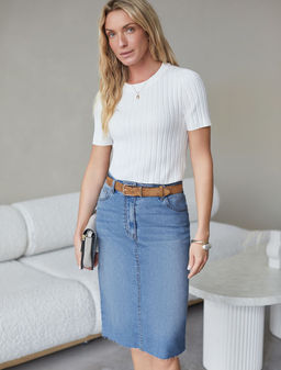 Джинсовая юбка с декоративной стиркой из эластичного облегченного денима