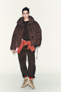 SHORT QUILTED ANORAK WITH WATER AND WIND PROTECTION