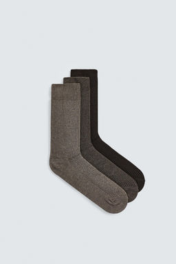 3-PACK OF MEDIUM WEIGHT RIB SOCKS