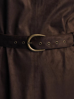 Платье миди с поясом / Zarina