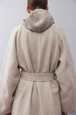 Abrigo con cinturon de anudar - H&m фото 4