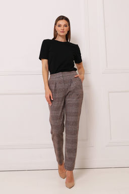 Брюки из костюмного трикотажа