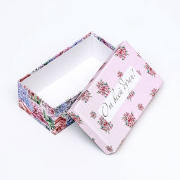 Набор подарочных коробок 10 в 1 «С праздником!», 32.5×20×12.5 - 12×7×4 (± 1) см