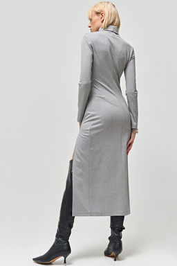 Платье из плотного трикотажа с застежкой на молнию серое новый год