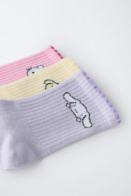 PACK TRES CALCETINES MEDIOS HELLO KITTY AND FRIENDS  SANRIO / Multicolor - Zara фото 2
