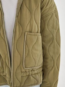 Dik Yaka Kapitone Oversize Kad?n ?i?me Mont