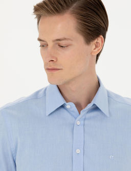 Голубая классическая рубашка приталенного кроя с длинным рукавом - Cacharel фото 2