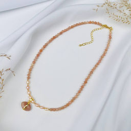 Чокер из Лунного камня и Жемчуга с подвеской