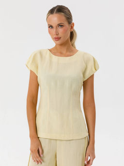 Блузка со спущенным плечом