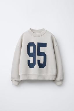 NUMBER PRINT SWEATSHIRT