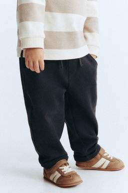 Joggers en tejido sudadera
