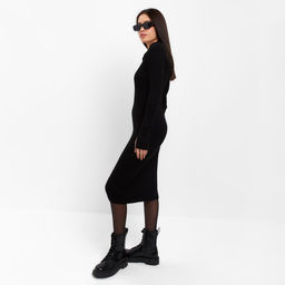 Платье женское миди MIST Knitwear, чёрное, размер 48