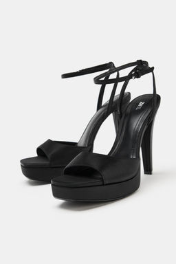 SANDALIA PLATAFORMA EFECTO SATINADO / Negro - Zara фото 3