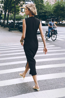 BELTED CREPE MIDI DRESS - Zara фото 3