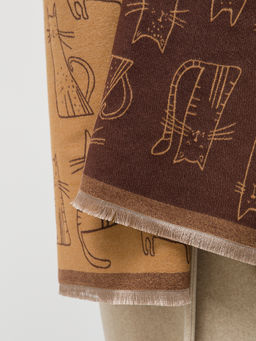 В составе шерсть и кашемир! теплый двусторонний палантин