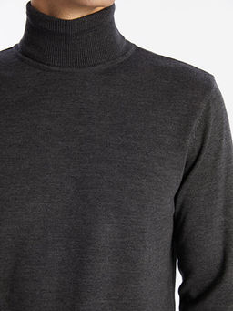 Bal?k?? Yaka Erkek Triko Kazak