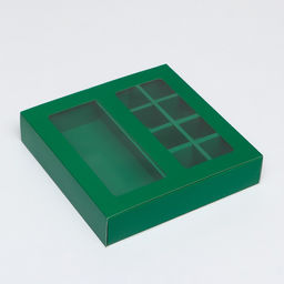 Коробка для 8 конфет + шоколад, с окном зеленая 17.7×17.85×3.85 см