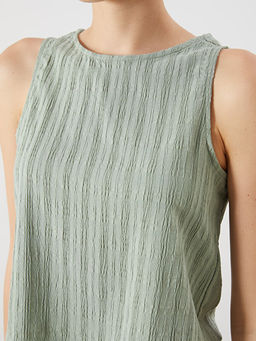 Bisiklet Yaka Dokulu Bluz