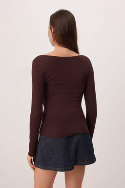 Kahverengi Duz Fitted Havuz Yaka Transparan Uzun Kollu Yumusak Orme Bluz TWOSS26BZ00744 - Trendyolmilla фото 4