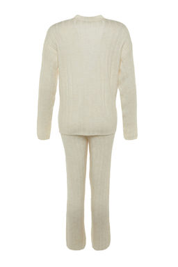 Ekru Genis Kal?p Yumusak Dokulu Triko Alt-Ust Tak?m TWOAW22AU0128