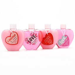 Пена для ванны Love potion, 430 мл, аромат клубничного зелья, Чистое счастье