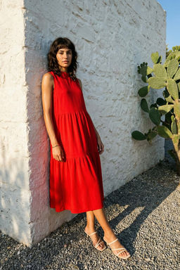 K?rm?z? Shift/Duz Kesim Dik Yaka Midi Dokuma Elbise TWOSS20EL1864