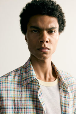 CAMISA RELAXED FIT CUADROS / Multicolor - Zara фото 5