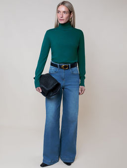 D34.197 Свитер женский зеленый