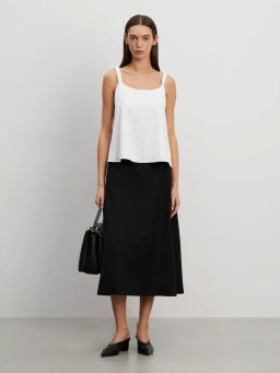 EMKA // Топ прямого силуэта