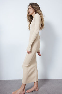 Vestido ajustado de punto con espalda descubierta - H&m фото 3