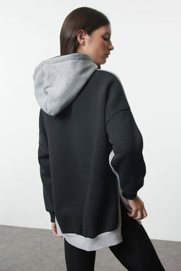 Antrasit Pamuklu Renk Bloklu Genis Kal?p Ici Polarl? Orme Spor Sweatshirt TWOSS22SW0074