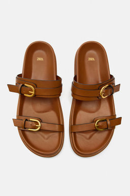 SANDALS WITH BUCKLES