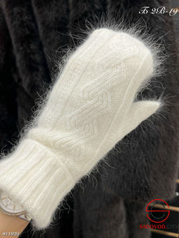 Варежки ангора внутри на байке