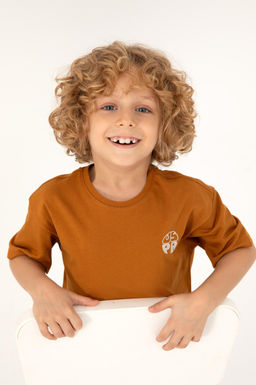 Базовая футболка Coconut для мальчиков Неожиданная скидка в корзине