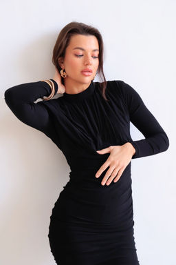 Мини-платье чёрное - Martichelli фото 18