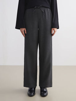 Beli Lastikli Dokulu Geni? Pa?a Kad?n Pantolon