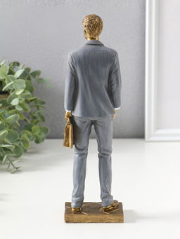 Сувенир полистоун "Мужчина-адвокат в сером костюме с портфелем" 24,5 см