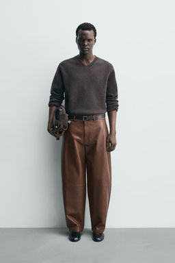 LEATHER BALLOON FIT TROUSERS - Zara фото 10