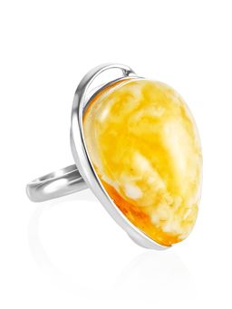 Серебряное кольцо с цельным натуральным янтарём Лагуна