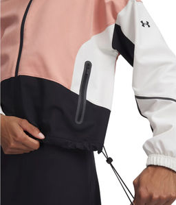 Ветровка женская