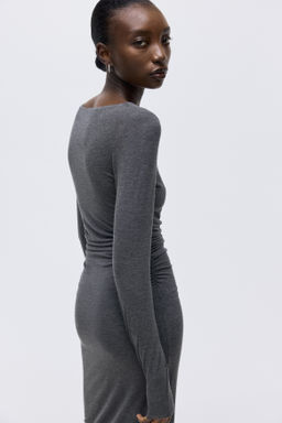 Vestido ajustado con dise?o drapeado - H&m фото 6