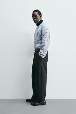 CONTRAST TEXTURED JUMPER