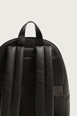 MOCHILA BOLSILLO SOLAPA / Marr?n - Zara фото 3