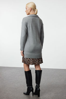 TRENDYOLMILLA Koyu Gri Mini Triko Garnili Elbise TWOAW25EL00061 фото 5