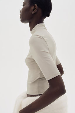 Top de microfibra con cuello perkins - H&m фото 3